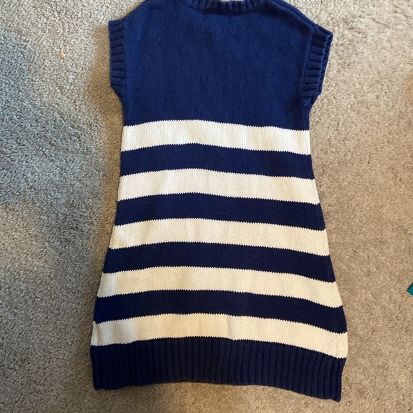 Set of 2 Girls Size 4T Short Sleeve Dresses Adorable!  Old Navy & Healthtex - Picture 5 of 16